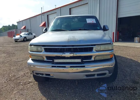 2001 Chevrolet Tahoe Lt z USA, uszkodzony, nr VIN 1GNEC13T41R103175